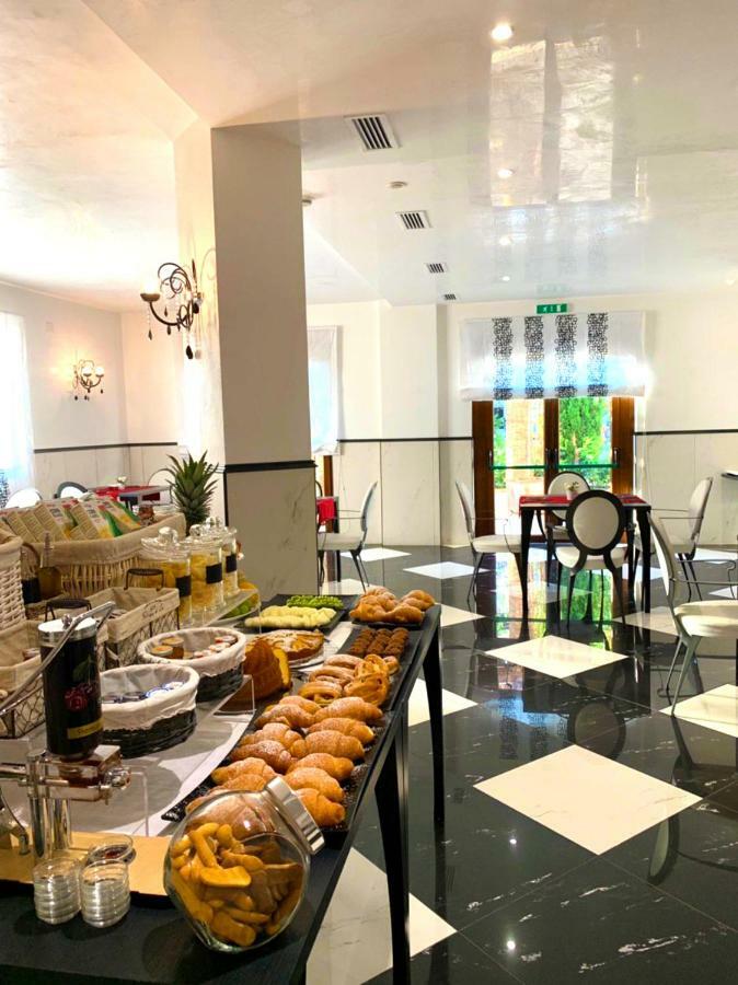 L' Araba Fenice Hotel & Resort Altavilla Silentina Esterno foto